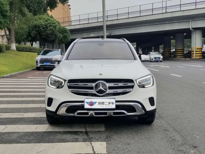 Mercedes-Benz GLC 2021 Model GLC 260 L 4MATIC Dynamic Model – фото 2