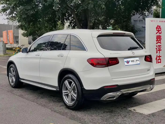 Mercedes-Benz GLC 2021 Model GLC 260 L 4MATIC Dynamic Model – фото 4