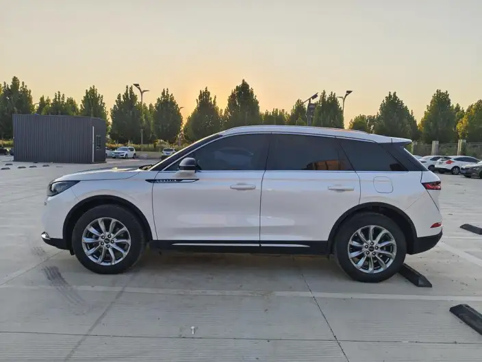 Lincoln Corsair 2021 Model 2.0T 2WD Exclusive Edition