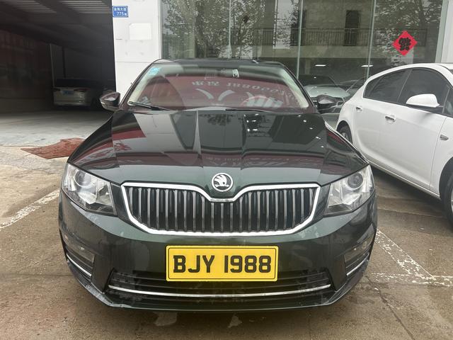 Skoda Octavia 2016 модификация 1.6L Manual Zhixing Edition – фото 2