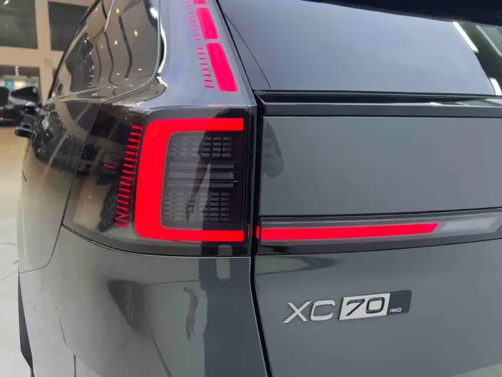 Volvo XC70 2026 Model 4WD Ultra-long Endurance Ultra – фото 8