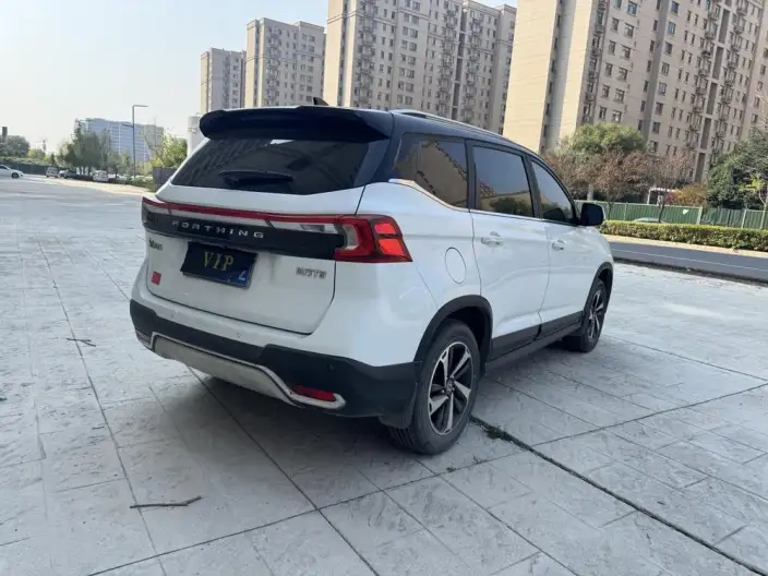Forthing T5 2020 Model 1.6L Manual Comfort Model China VI – фото 6