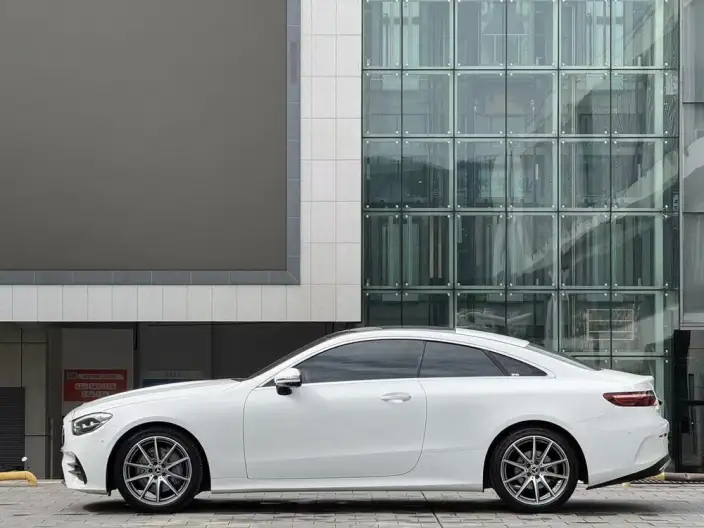 Mercedes-Benz E-Class Imported 2021 Model E 260 Coupe – фото 4