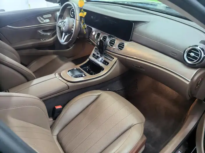 Mercedes-Benz E-Class 2020 Model E 300 L Luxury Model – фото 7