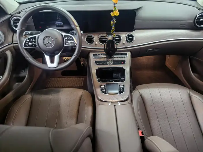 Mercedes-Benz E-Class 2020 Model E 300 L Luxury Model – фото 8