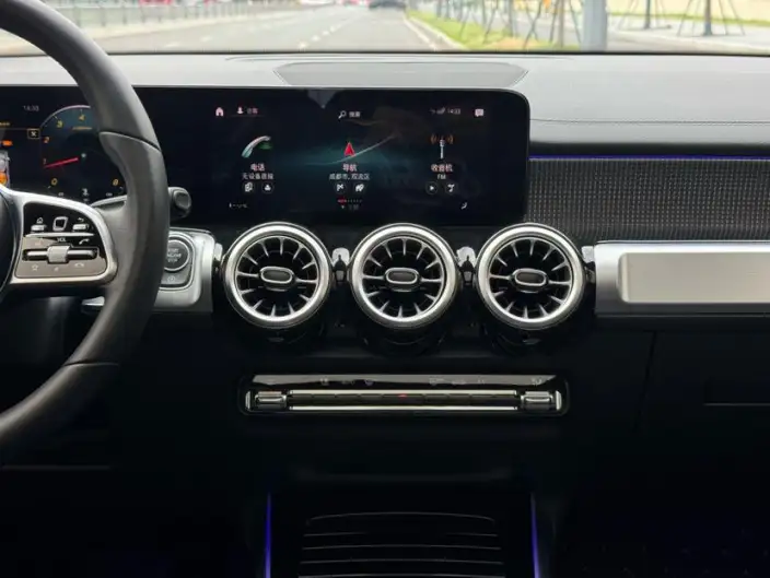 Mercedes-Benz GLB 2021 Model GLB 200 Dynamic Model – фото 8