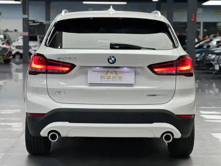 BMW X1 2022 Model sDrive25Li Leading Model – фото 4