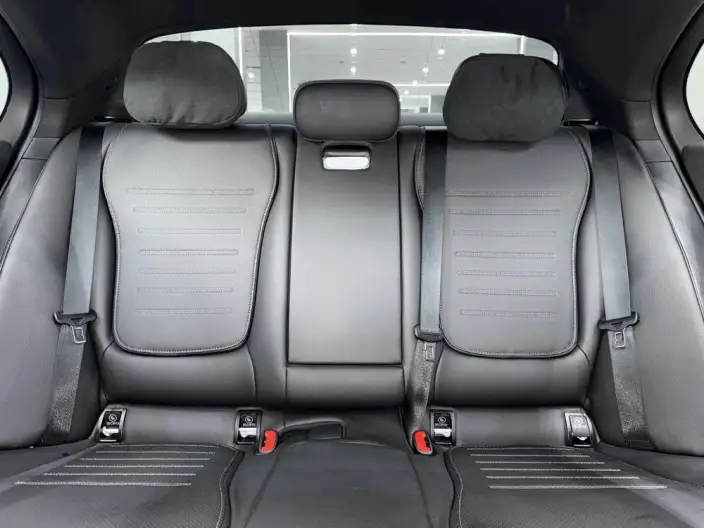 Mercedes-Benz C-Class 2023 Model C 260 L Sports Edition – фото 9