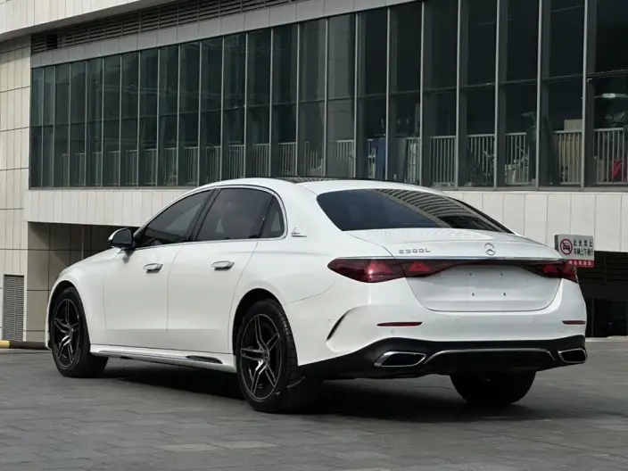 Mercedes-Benz E-Class 2024 Model Facelift E 300 L Luxury Model Sports sedan – фото 4