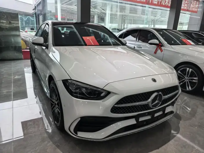 Mercedes-Benz C-Class 2023 Model C 260 L Sports Edition – фото 3