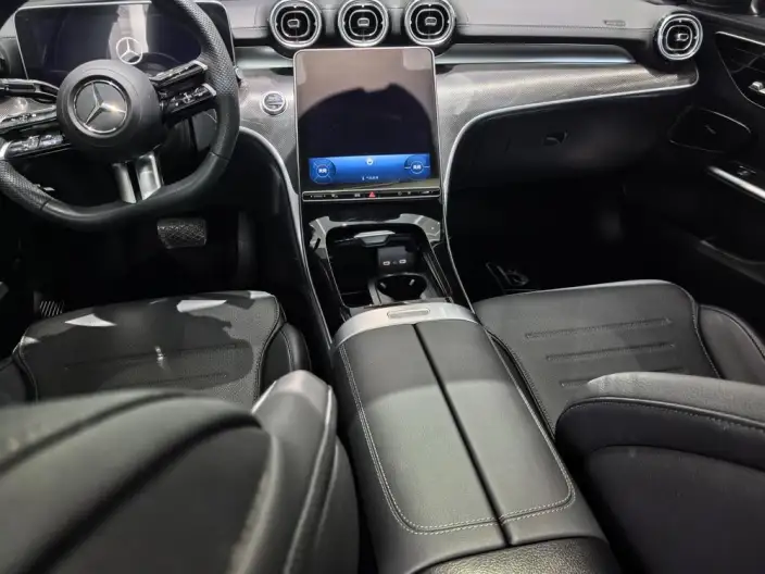 Mercedes-Benz C-Class 2023 Model C 260 L Sports Edition – фото 6