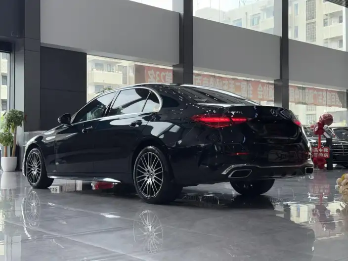 Mercedes-Benz C-Class 2023 Model Facelift C 260 L Sports Edition – фото 3