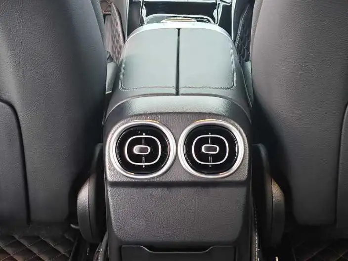 Mercedes-Benz C-Class 2022 Model C 200 L Sports Edition – фото 8