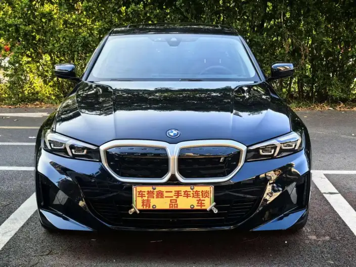 BMW i3 2023 Model eDrive35L – фото 2