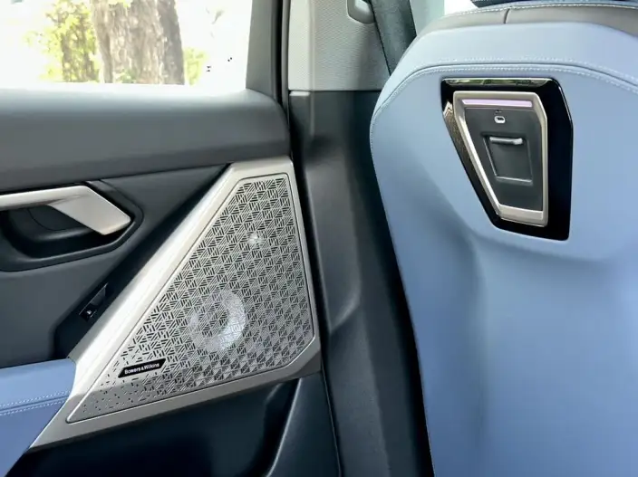 BMW i5 2024 Model eDrive35L Luxury Set – фото 10