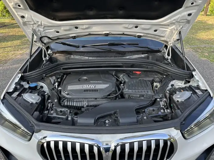 BMW X1 2022 Model sDrive25Li Leading Model – фото 8
