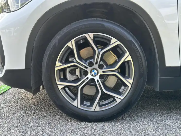 BMW X1 2022 Model sDrive25Li Leading Model – фото 10