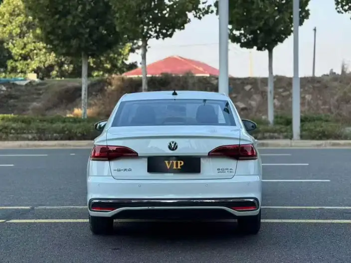 Volkswagen Bora 2024 Model 200TSI DSG Smooth Ride Edition – фото 5