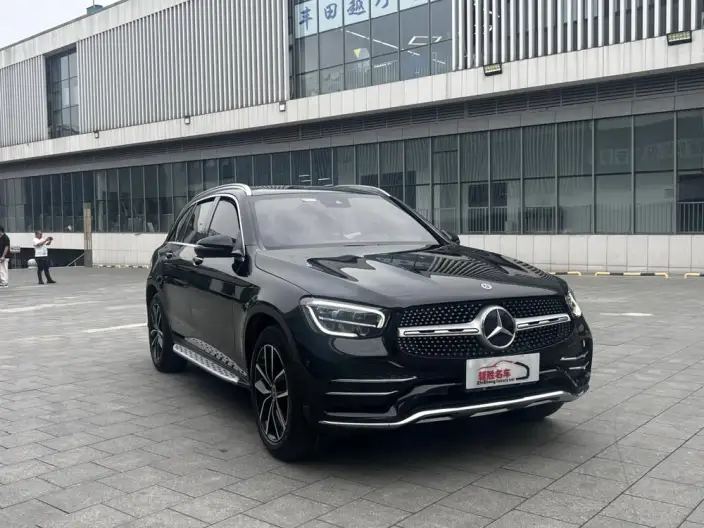 Mercedes-Benz GLC 2021 Model GLC 300 L 4MATIC Dynamic Model – фото 3