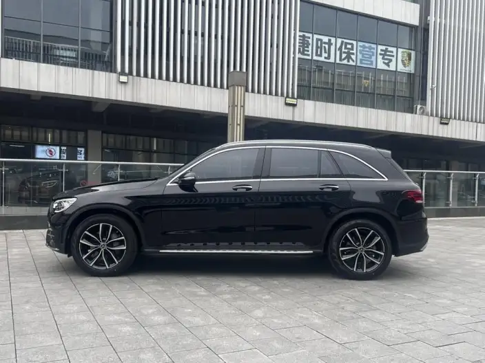 Mercedes-Benz GLC 2021 Model GLC 300 L 4MATIC Dynamic Model – фото 4
