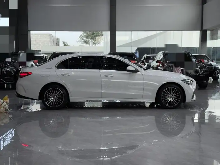 Mercedes-Benz C-Class 2023 Model C 260 L Sports Edition – фото 5