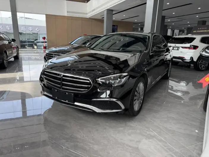 Mercedes-Benz E-Class 2022 Model E 300 L Luxury Model sedan – фото 1