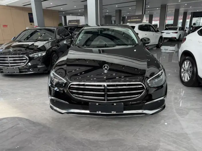 Mercedes-Benz E-Class 2022 Model E 300 L Luxury Model sedan – фото 2