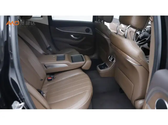 Mercedes-Benz E-Class 2022 Model E 300 L Fashion Model sedan – фото 10