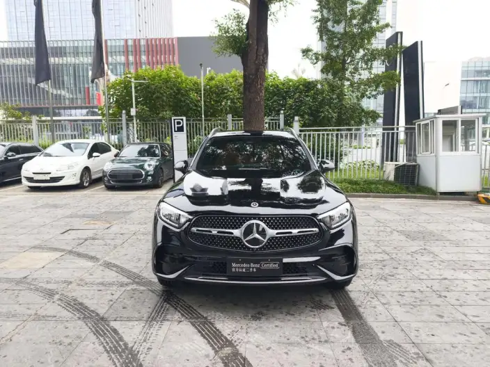 Mercedes-Benz GLC 2023 Model GLC 300 L 4MATIC Dynamic Model 5 seat – фото 2