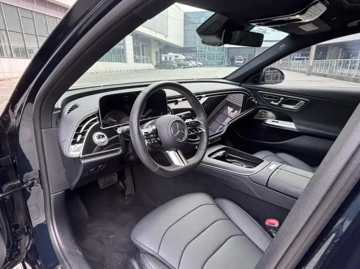 Mercedes-Benz E-Class 2024 Model E 300 L Luxury Model Sports sedan – фото 9