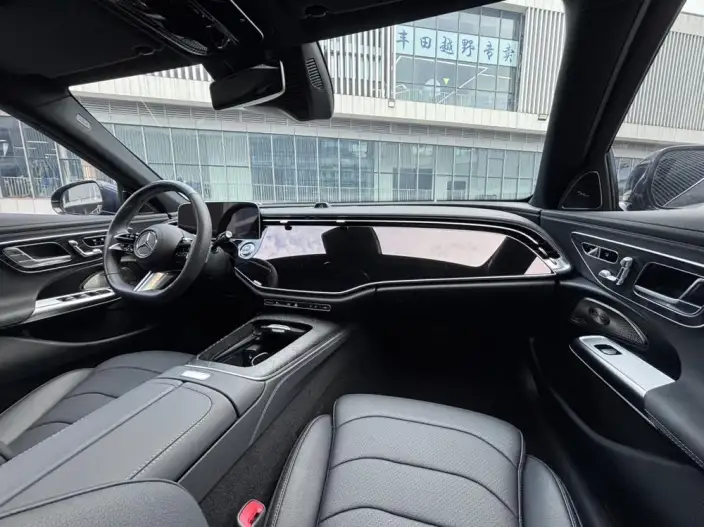 Mercedes-Benz E-Class 2024 Model E 300 L Luxury Model Sports sedan – фото 10