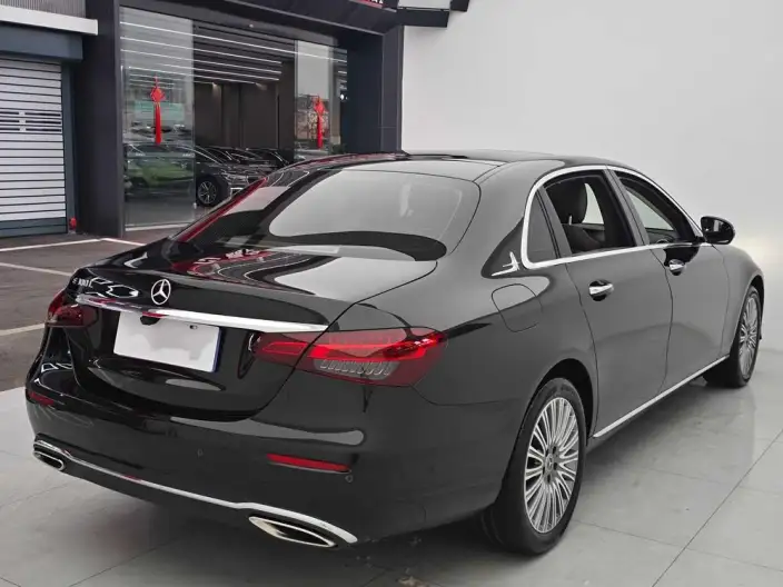 Mercedes-Benz E-Class 2022 Model Facelift II E 300 L Luxury Model sedan – фото 7