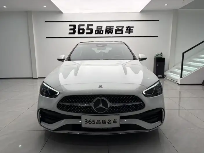 Mercedes-Benz C-Class 2024 Model C 260 L Sports Edition – фото 2