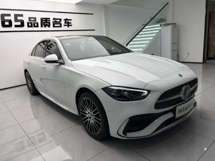 Mercedes-Benz C-Class 2024 Model C 260 L Sports Edition – фото 3