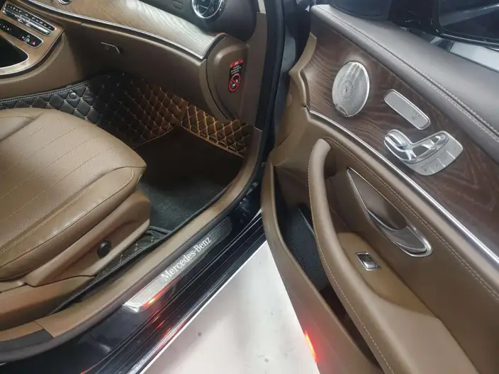 Mercedes-Benz E-Class 2023 Model E 300 L Luxury Model sedan – фото 7