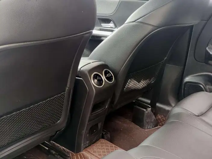 Mercedes-Benz GLA 2023 Model GLA 200 – фото 6