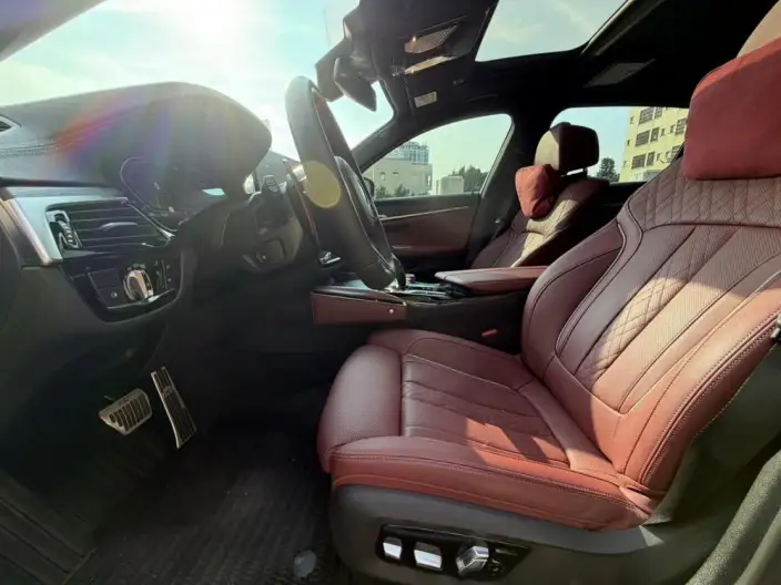 BMW 5 Series 2022 Model Facelift II 530Li Exclusive Model M Sports Set – фото 9