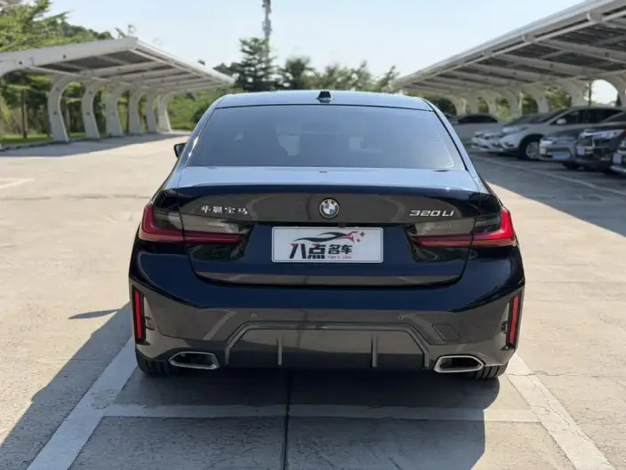 BMW 3 Series 2023 Model 320Li M Sports Set – фото 6