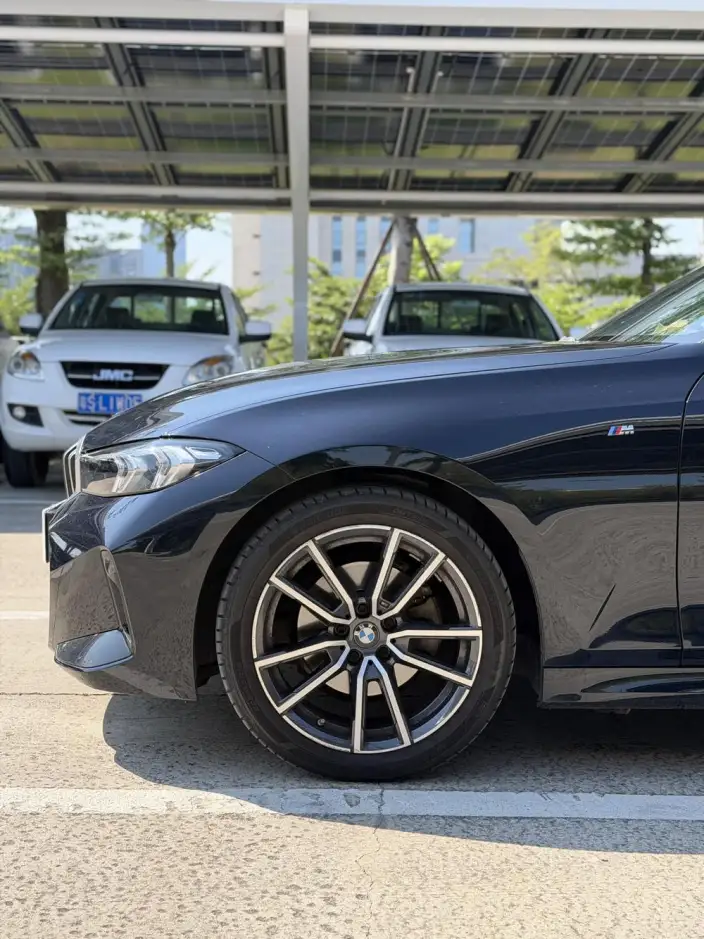 BMW 3 Series 2023 Model 320Li M Sports Set – фото 8