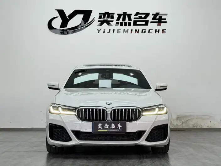 BMW 5 Series 2022 Model Facelift II 525Li M Sports Set – фото 2