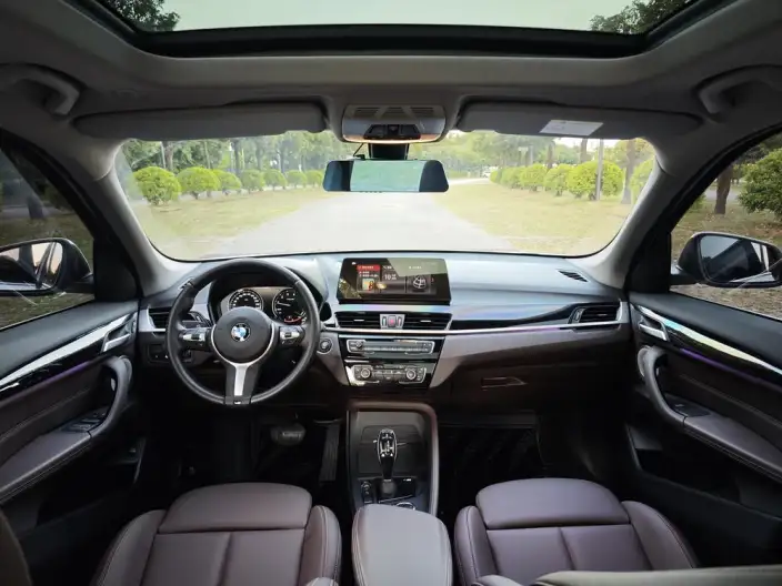 BMW X1 2022 Model sDrive25Li Leading Model – фото 9