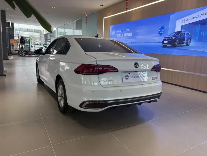 Volkswagen Bora 2023 Model 200TSI DSG Smooth Ride Edition – фото 5