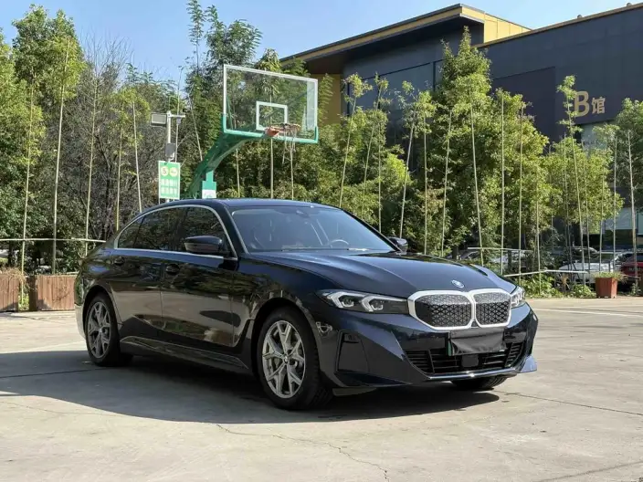 BMW i3 2025 Model eDrive35L – фото 3
