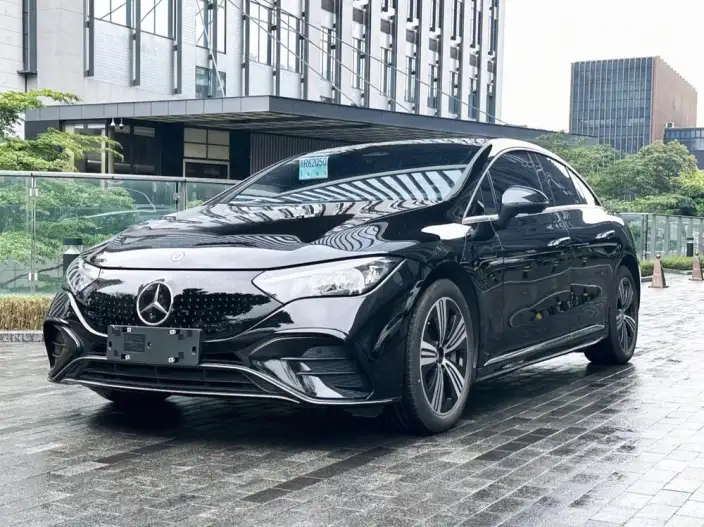 Mercedes-Benz EQE 2025 Model EQE 500 4MATIC Pioneer Edition – фото 1
