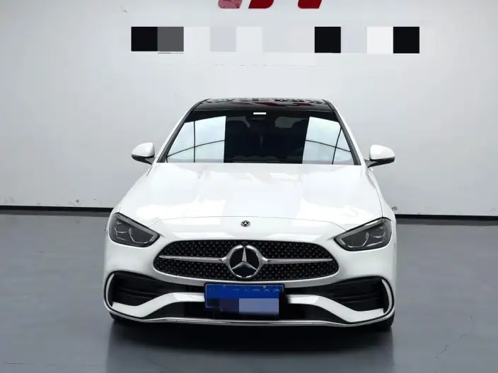 Mercedes-Benz C-Class 2025 Model C 260 L Sports Edition – фото 2