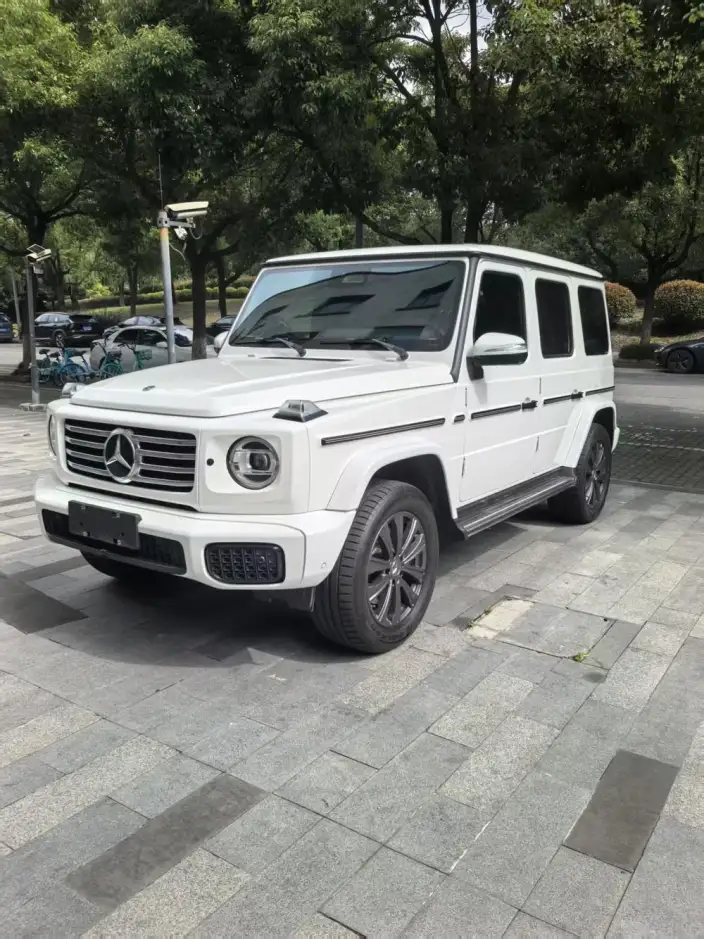Mercedes-Benz G-Class 2025 Model G 500 – фото 1