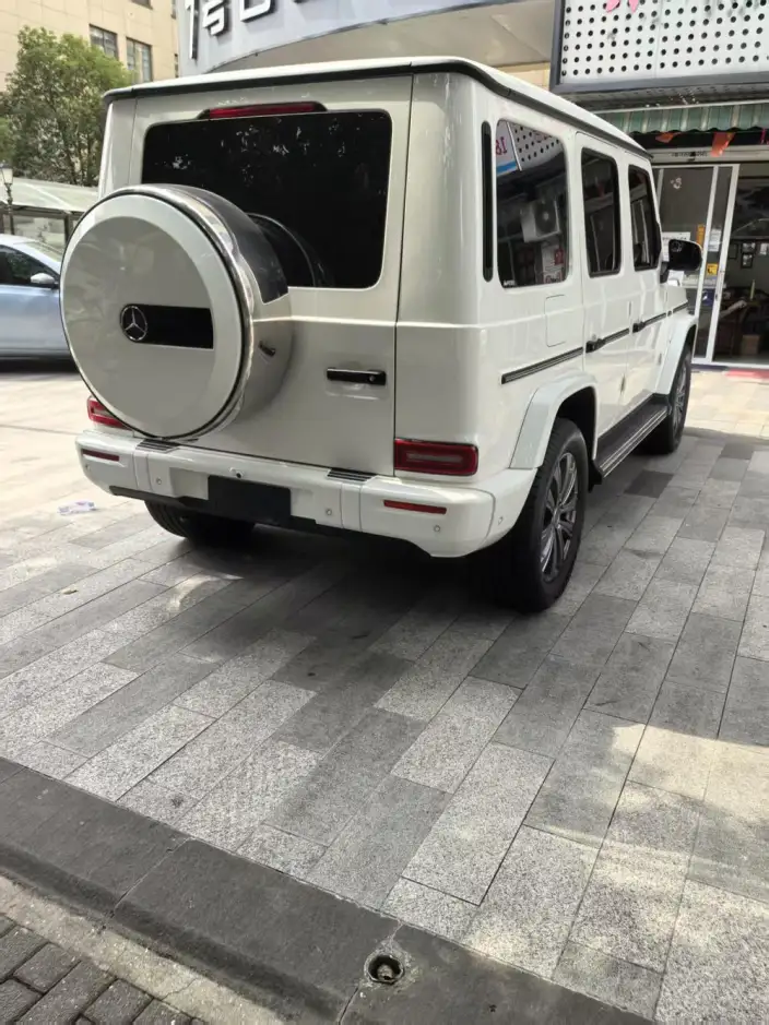 Mercedes-Benz G-Class 2025 Model G 500 – фото 4