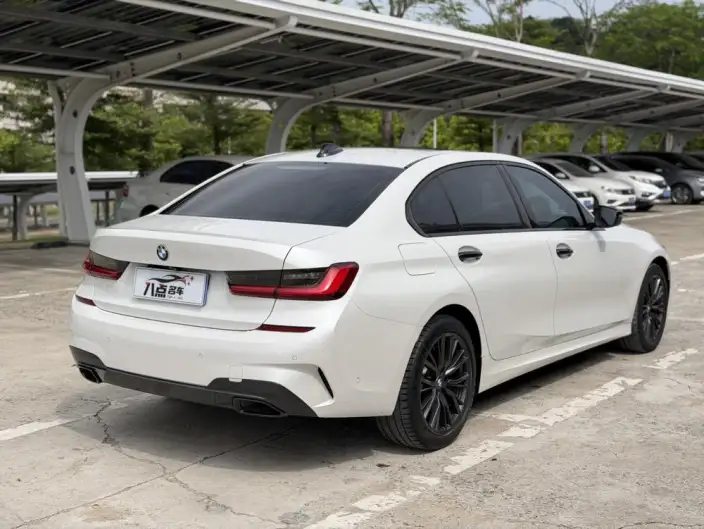 BMW 3 Series 2020 Model 330Li xDrive M Sports Night Set – фото 7