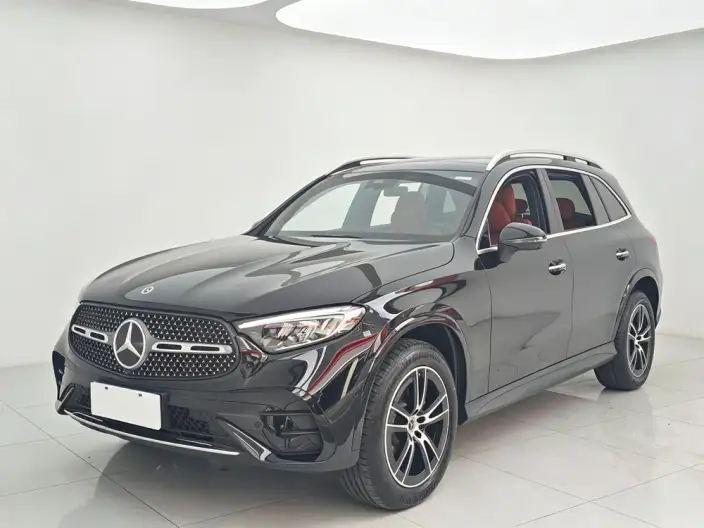 Mercedes-Benz GLC 2025 Model Facelift GLC 260 L 4MATIC Luxury Model 5 seat – фото 1