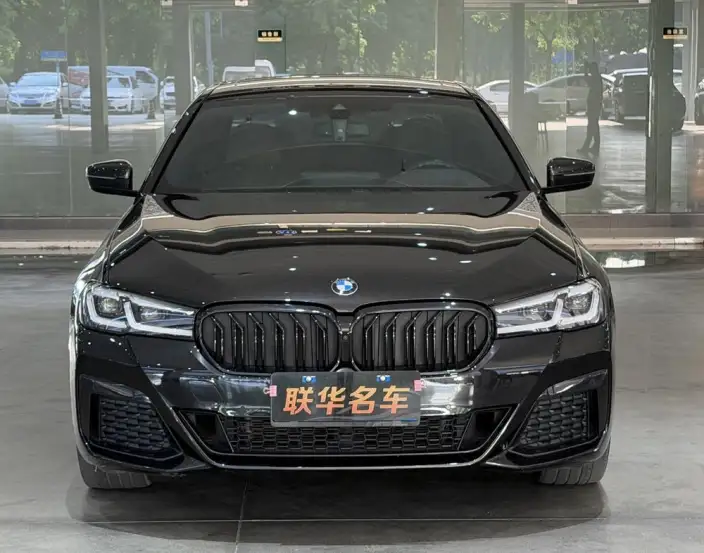 BMW 5 Series 2023 Model 530Li Exclusive Model M Sports Set – фото 2